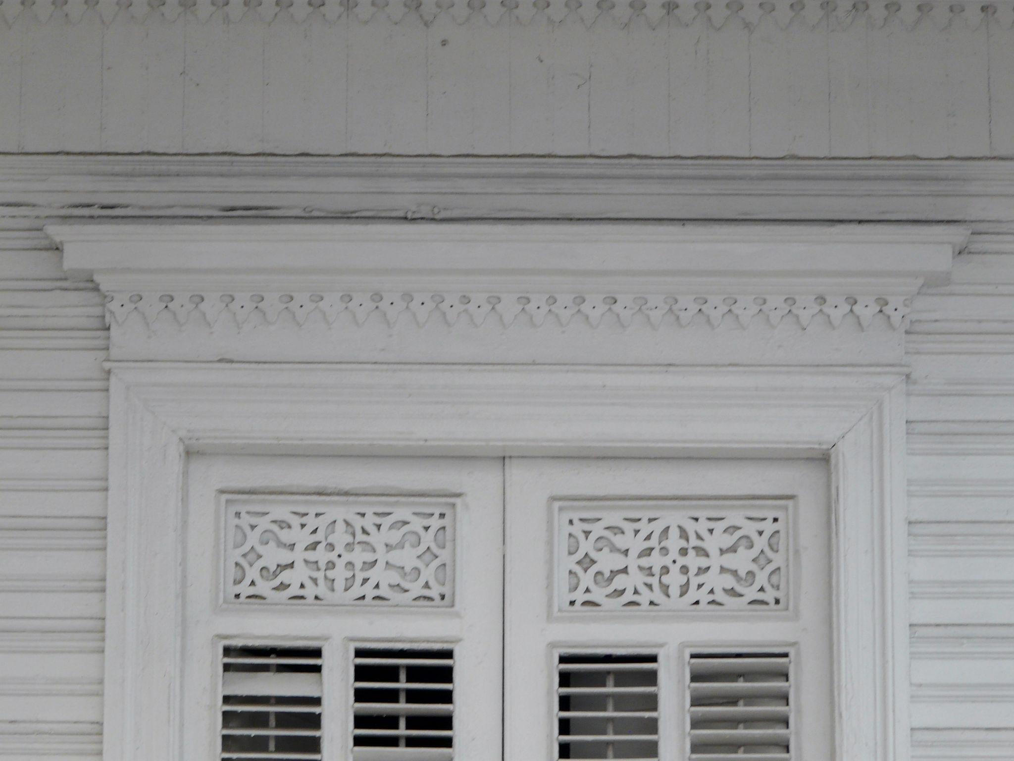 House on the 2338 Campos Street - Ponce - 2012 00006